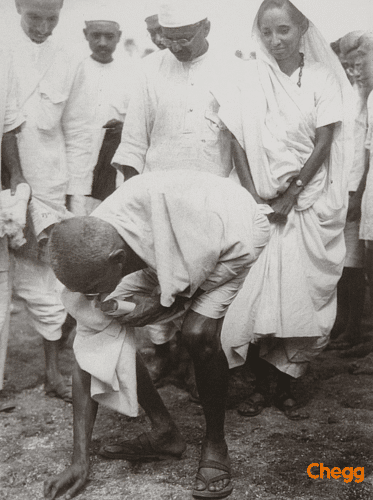 Gandhi Begins Salt Satyagraha